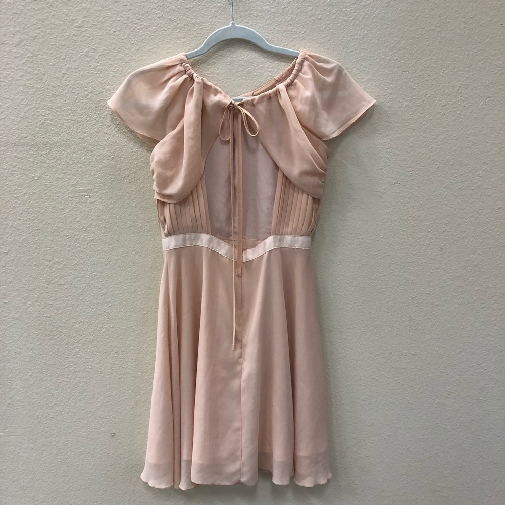 Lulu’s Small Pink Backless Dress